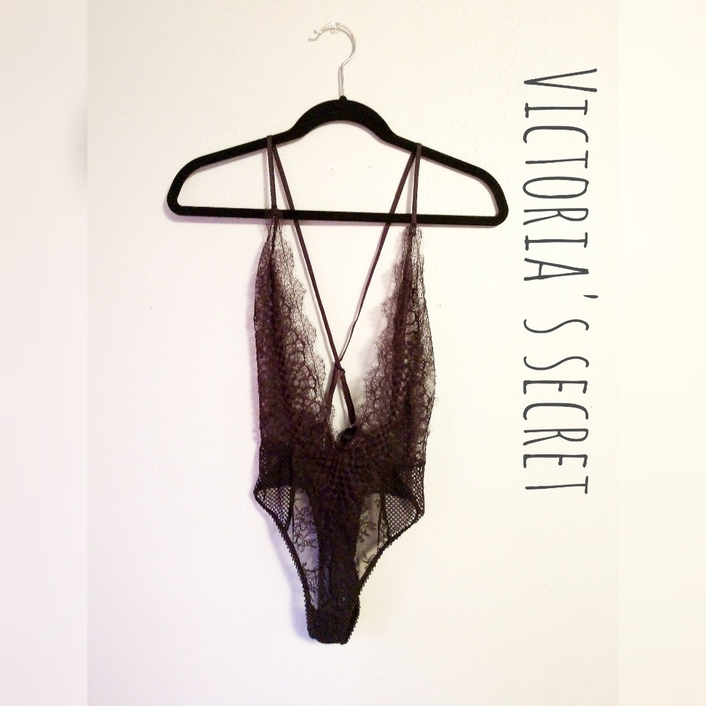 VS Lace Bodysuit